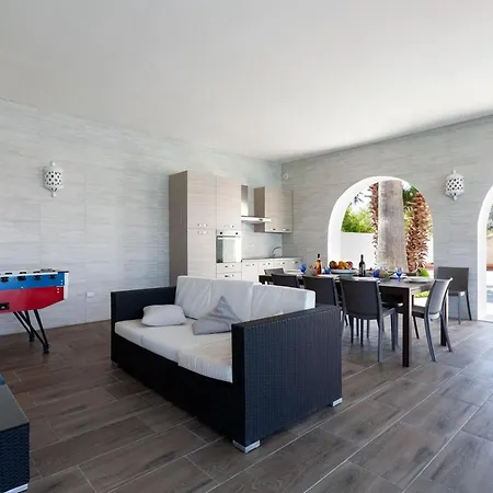 Villa Golia Pool Jacuzzi And Sauna - Happy *