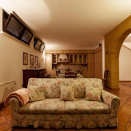 Golia Pool Jacuzzi And Sauna - Happy Villa *
