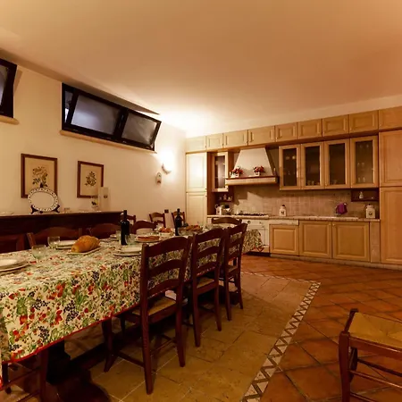 Golia Pool Jacuzzi And Sauna - Happy Galatina