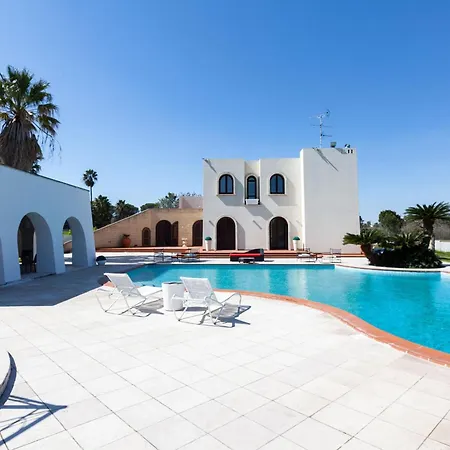 Villa Golia Pool Jacuzzi And Sauna - Happy Galatina